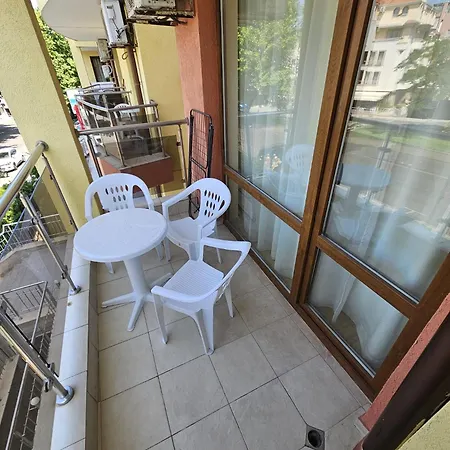 Apartment Vv Vigo Nesebar