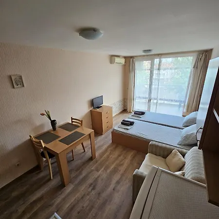 Vv Vigo Apartament *